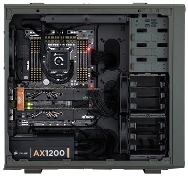 gaming laptop or desktop